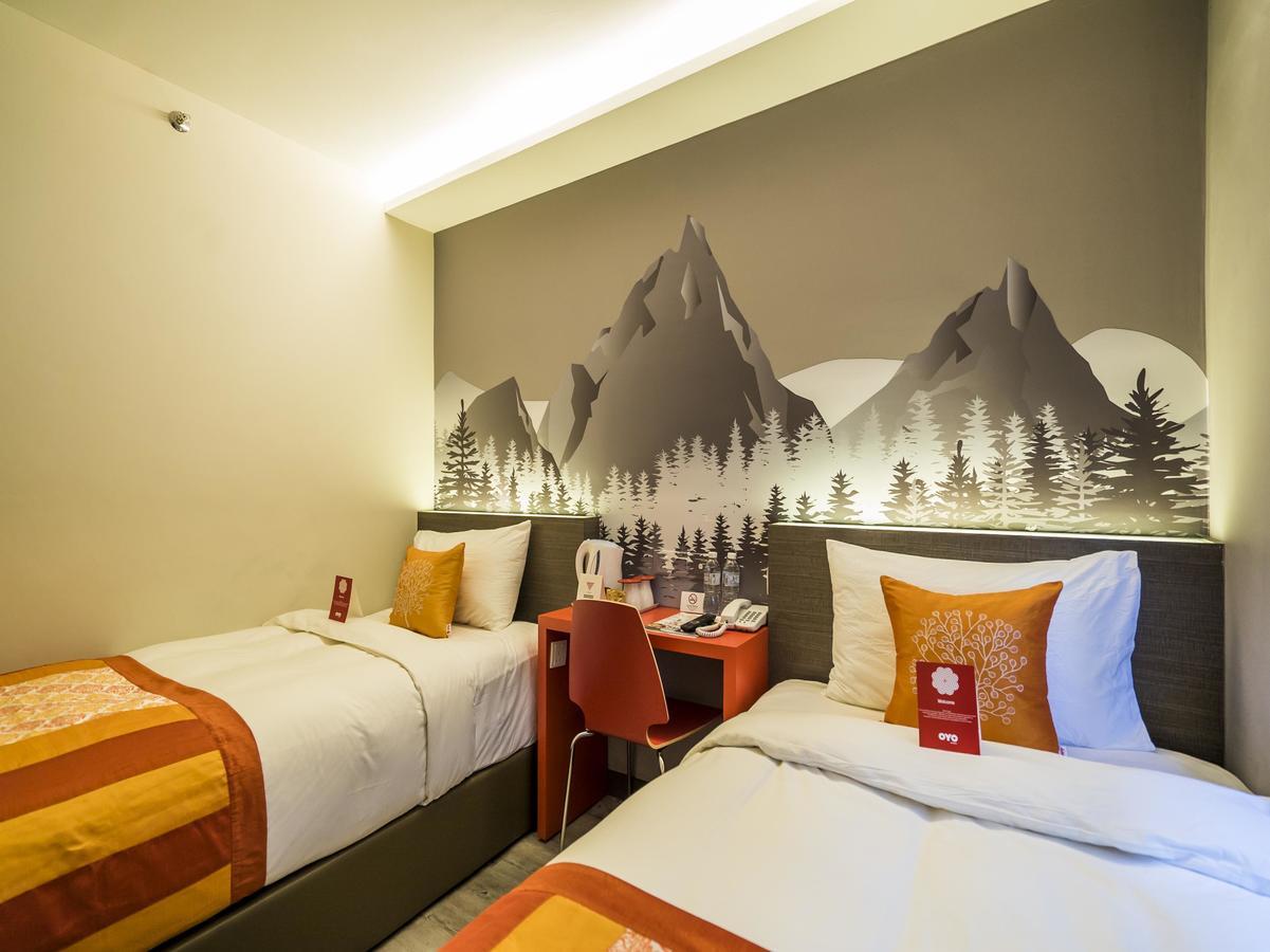 Oyo 264 City Edge Hotel Куала Лумпур Екстериор снимка