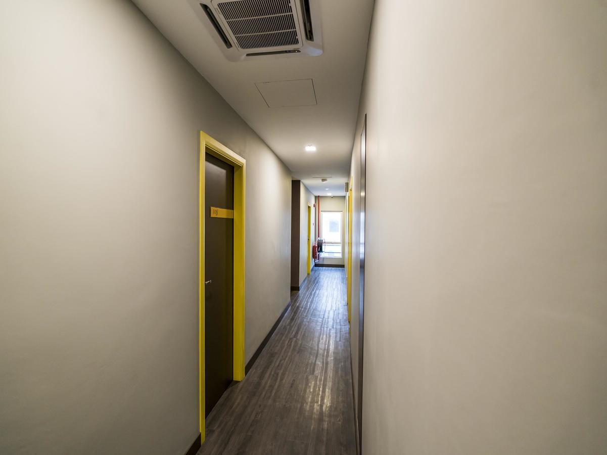 Oyo 264 City Edge Hotel Куала Лумпур Екстериор снимка
